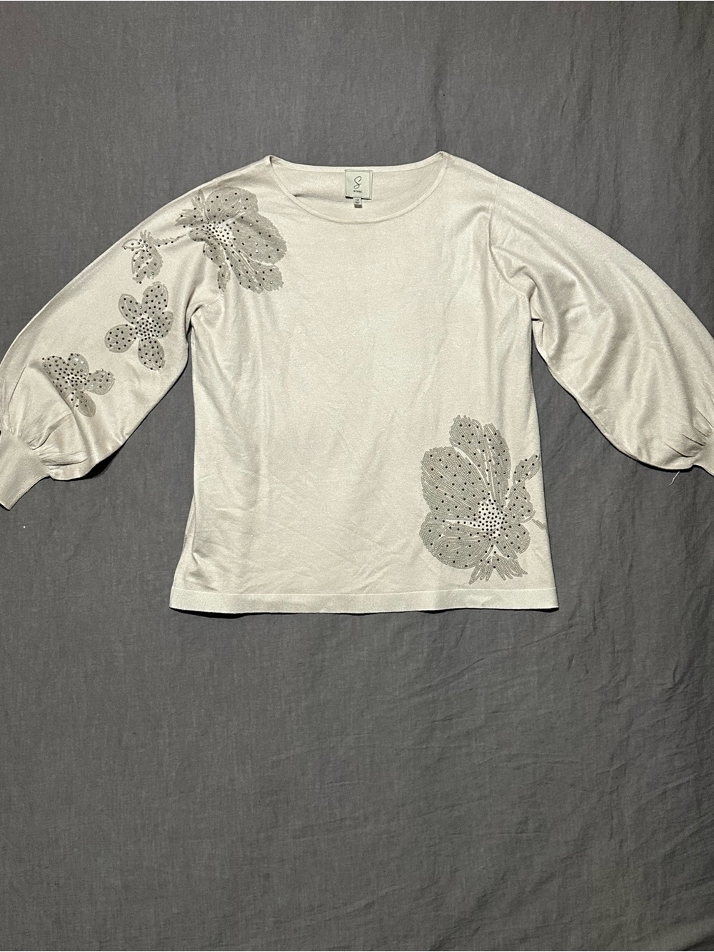 Sioni Cream Long-Sleeve Top with Floral Accents